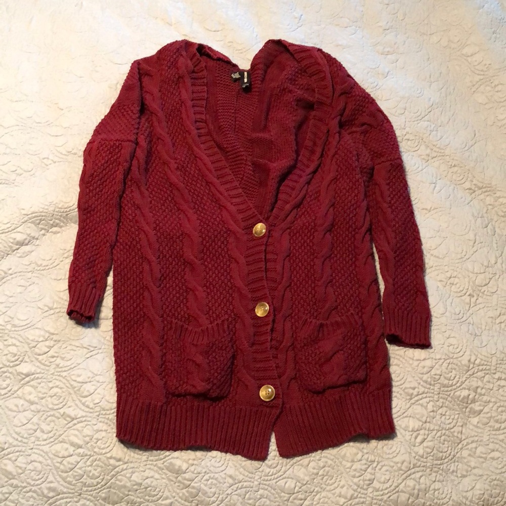 Agnes and Dora Wine Boyfriend Cardigan xl